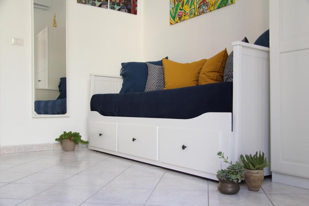Casa Vacanze Terramare, 550 Mt From The Beach, Close To Ortigia Historic Center Syrakusa Exteriör bild